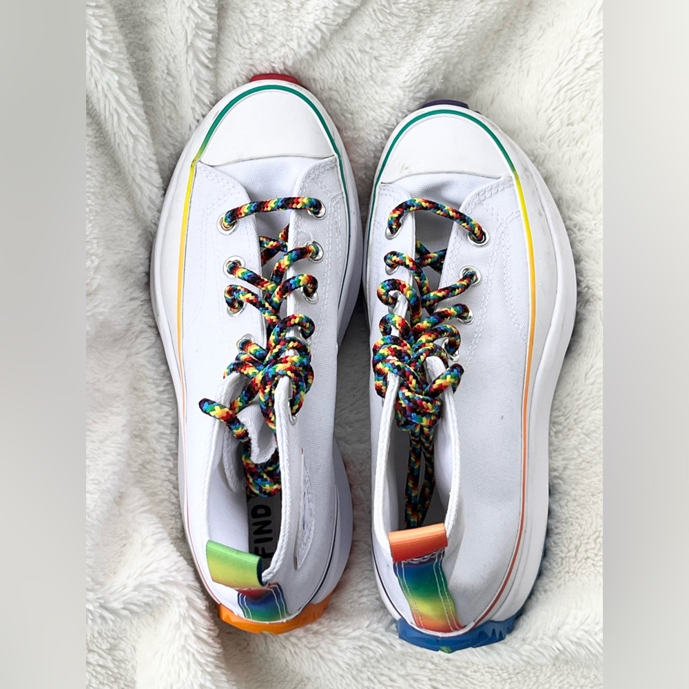 EUC Converse Chuck Taylor Pride Run Star High Hike Sneakers Size 7 Woman/5.5 Men - Picture 10 of 16